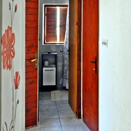 Apartamento With Wifi - 11569